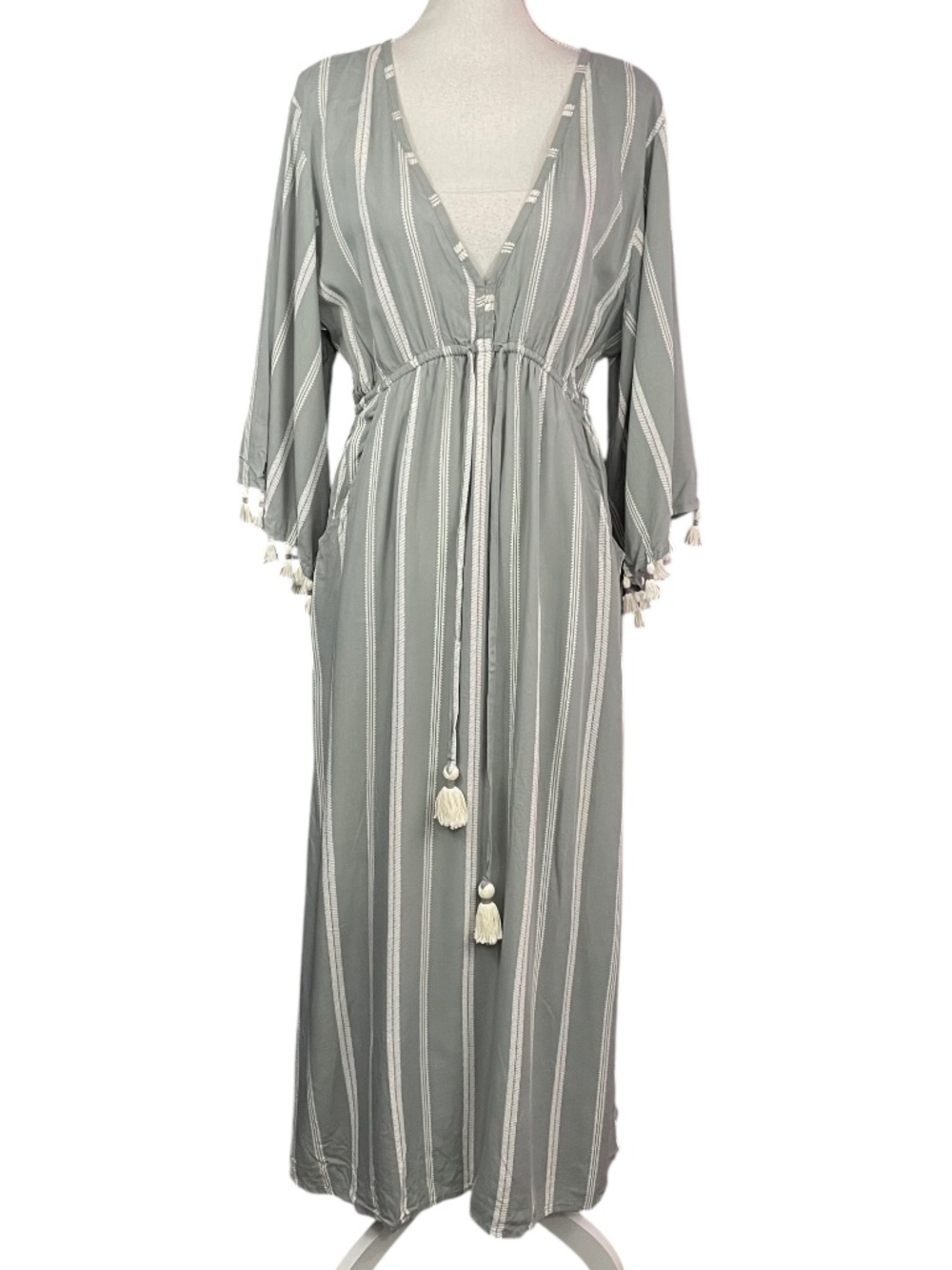 BEACHGOLD Striped Cover-up L Beach Kaftan Sleeve Tassel Rayon Gray White Maxi